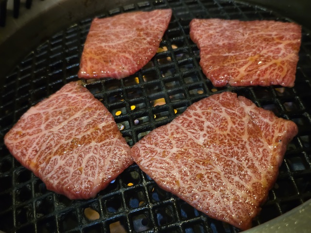 焼肉井とう(ヤキニクイトウ)の店舗画像