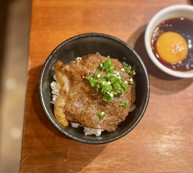 八重洲の三階の店舗画像