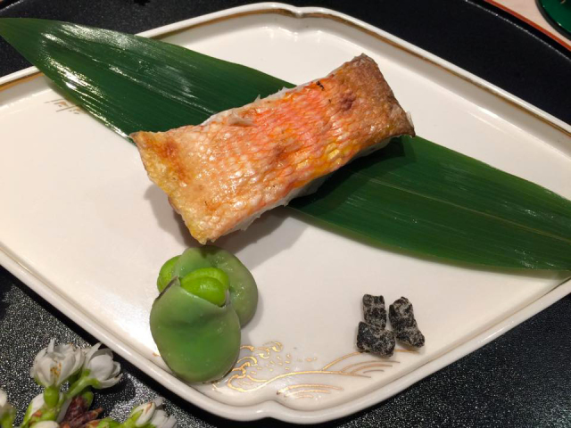 揚雫(ヨウダ)の店舗画像