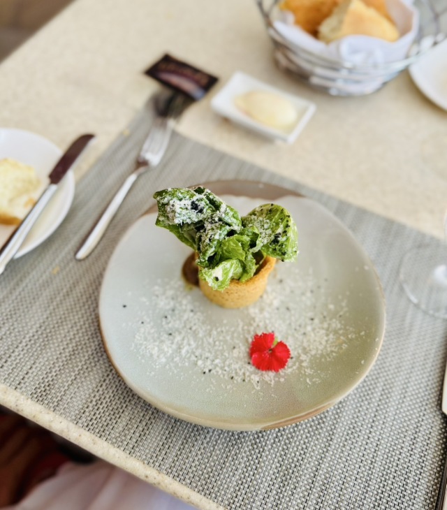 AZURE restaurantの店舗画像