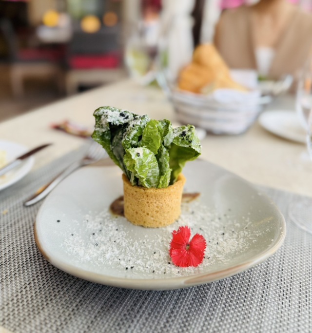 AZURE restaurantの店舗画像