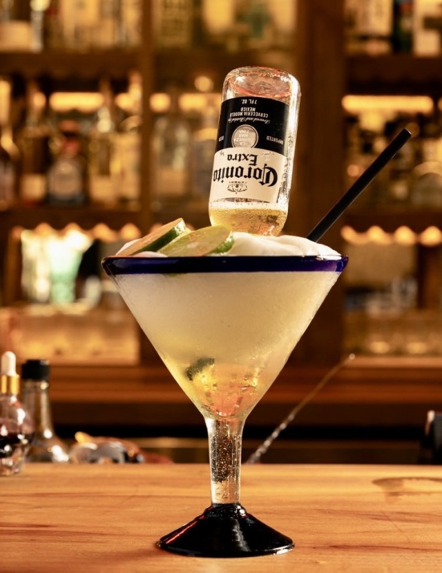 ALOHA AMIGO Island Mexican Cantinaの店舗画像