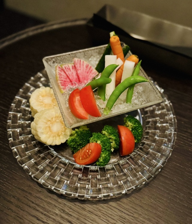nishiazabu NEST（ニシアザブ ネスト）の店舗画像