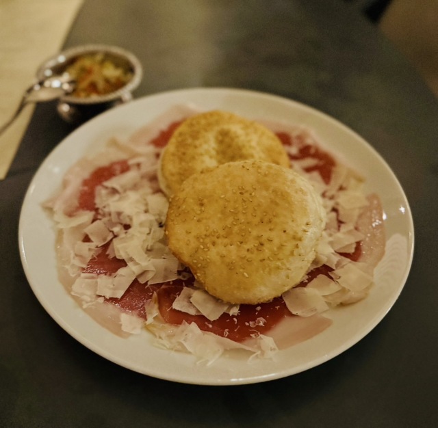 Giovedìの店舗画像
