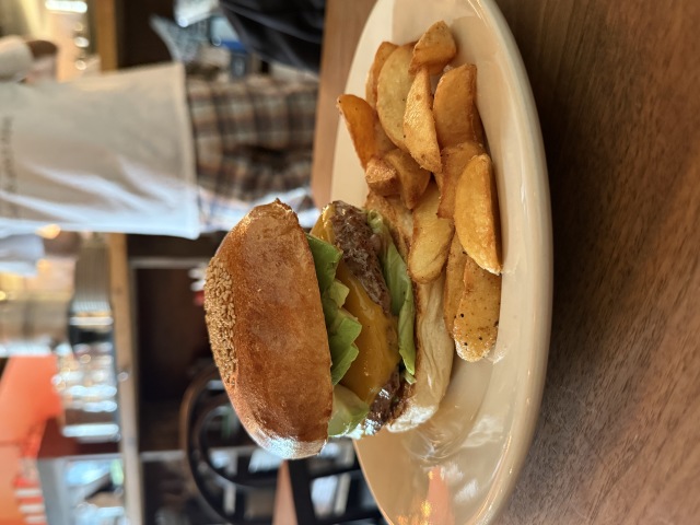 CRITTERS BURGER(クリッターズバーガー)の店舗画像