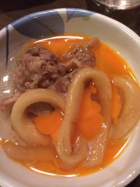 もつは8種類。鍋は醤油味。