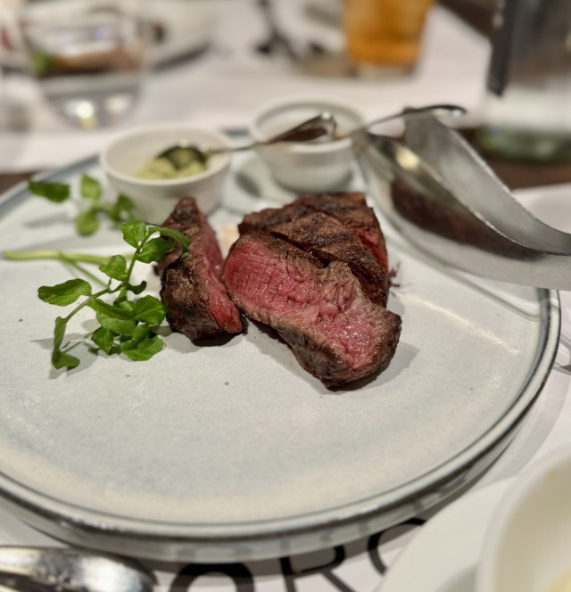 TWO ROOMS CAFE GRILL BAR 日本橋の店舗画像