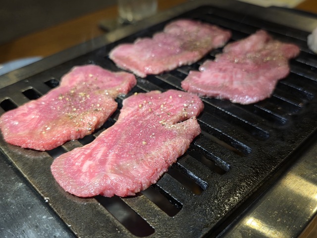 焼肉 穏(ヤキニクオン)の店舗画像