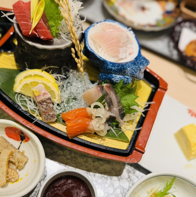 和食日和おさけと日本橋の店舗画像
