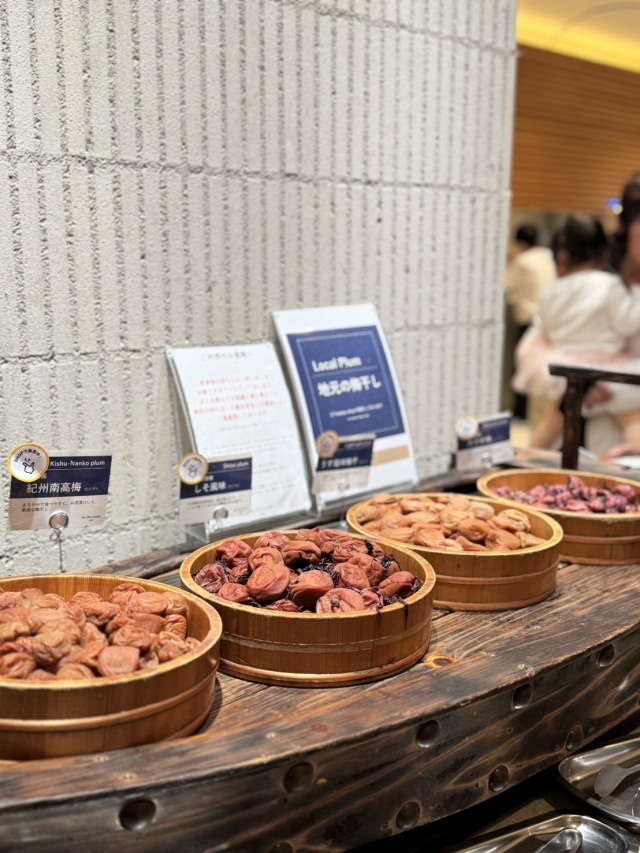 シラハマキーテラス ホテルシーモアの店舗画像