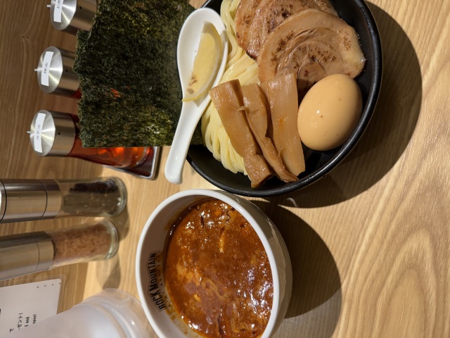 ラーメンロックマウンテンの店舗画像