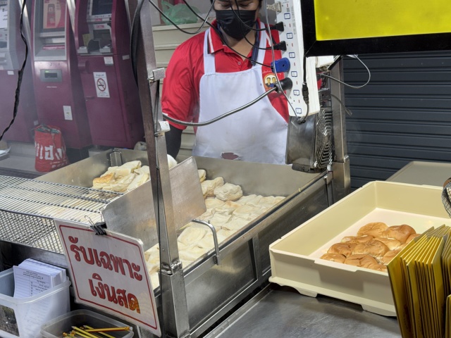 Yaowarat Toastの店舗画像