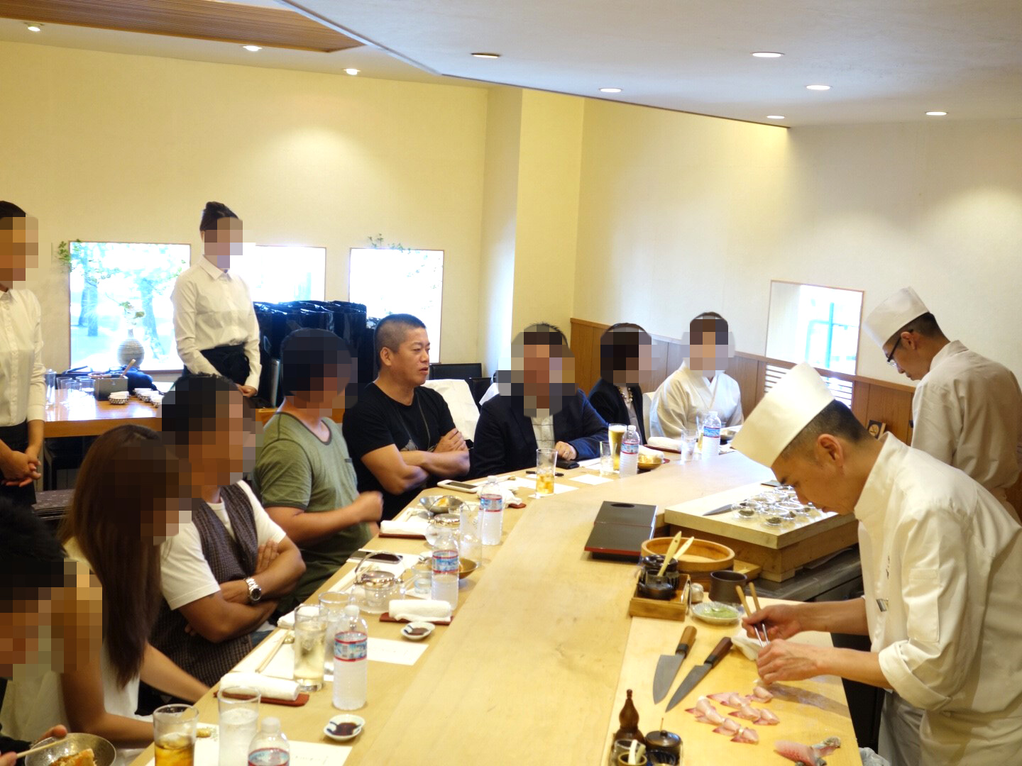第30回堀江貴文とカウンターで高級寿司を食べる TERIYAKIプレミアム鮨会 in 北海道