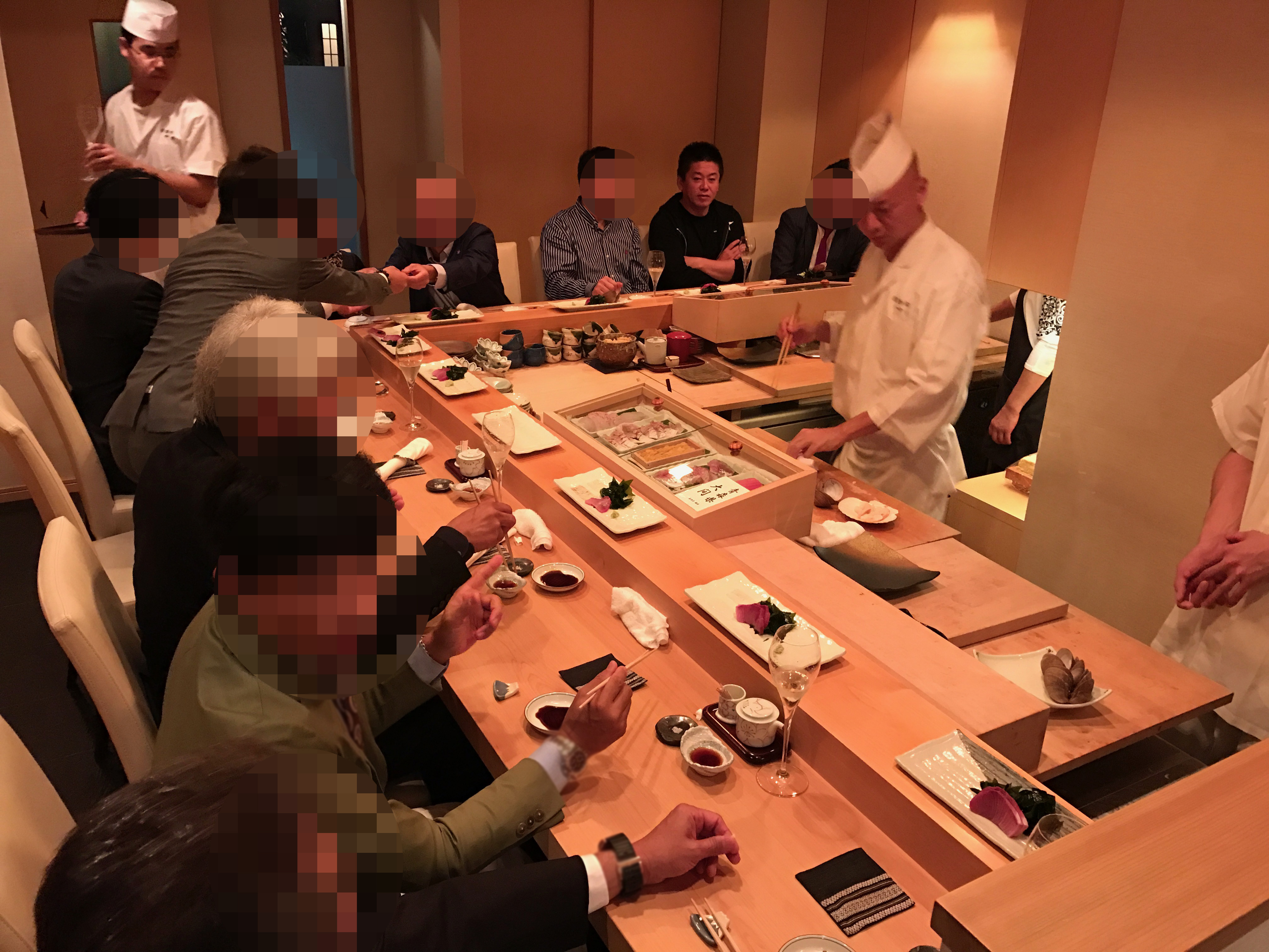 第31回堀江貴文とカウンターで高級寿司を食べる【限定10名】TERIYAKIプレミアム鮨会