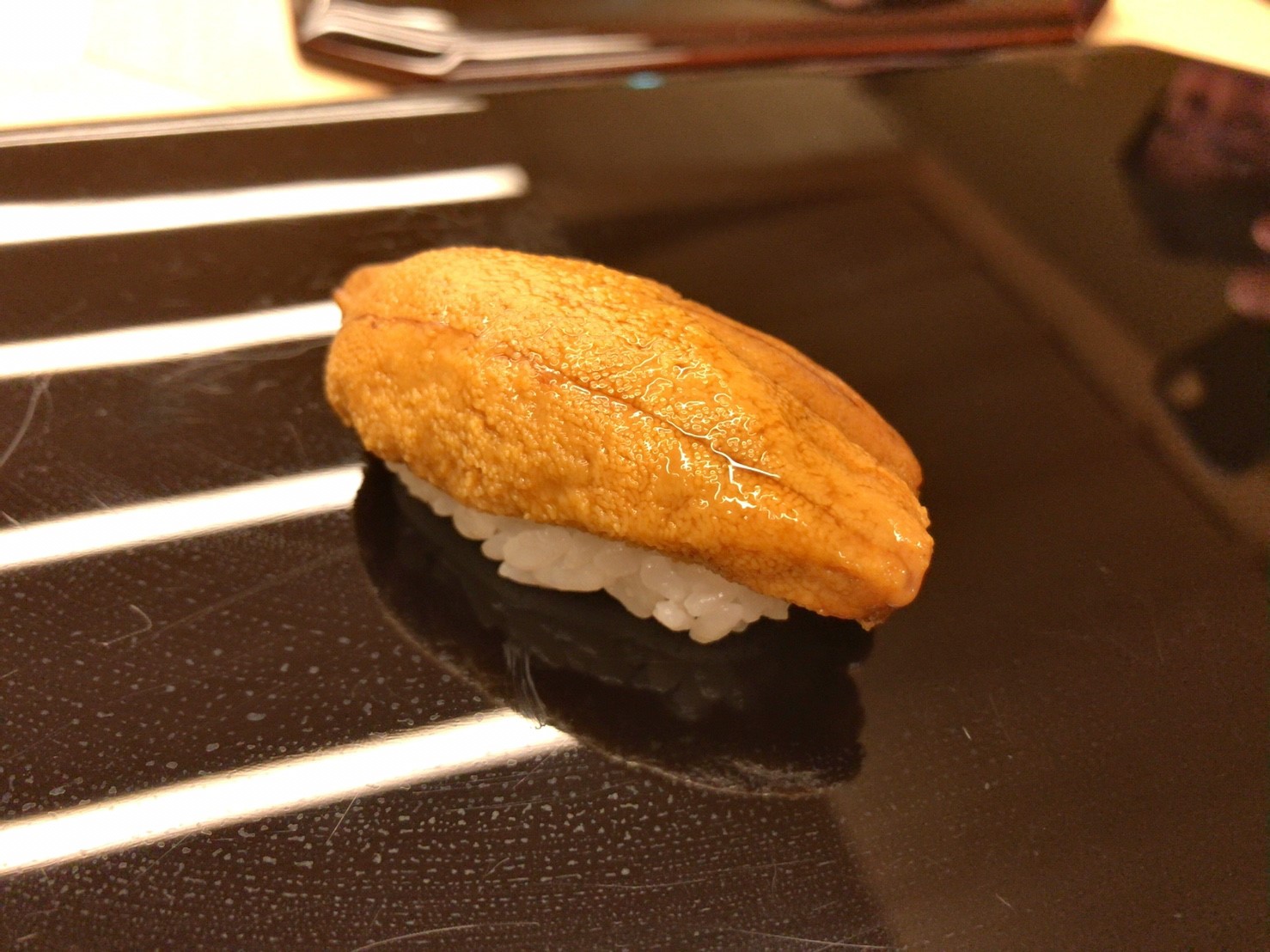 銀座 ●●●でいただく最上級鮨。