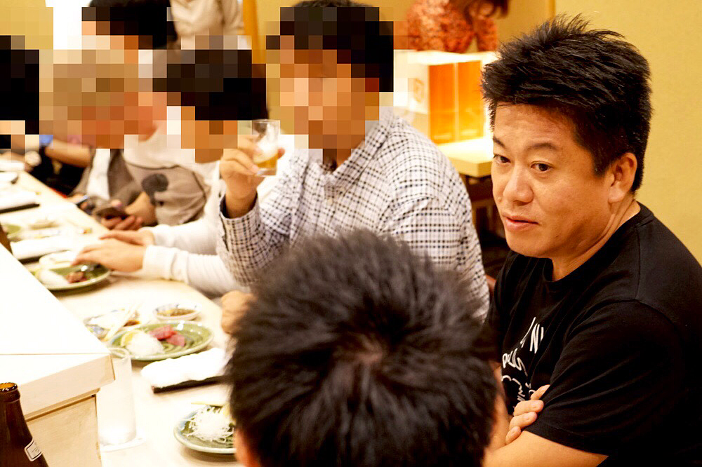 第43回堀江貴文とカウンターで高級寿司を食べるTERIYAKIプレミアム鮨会in 東京