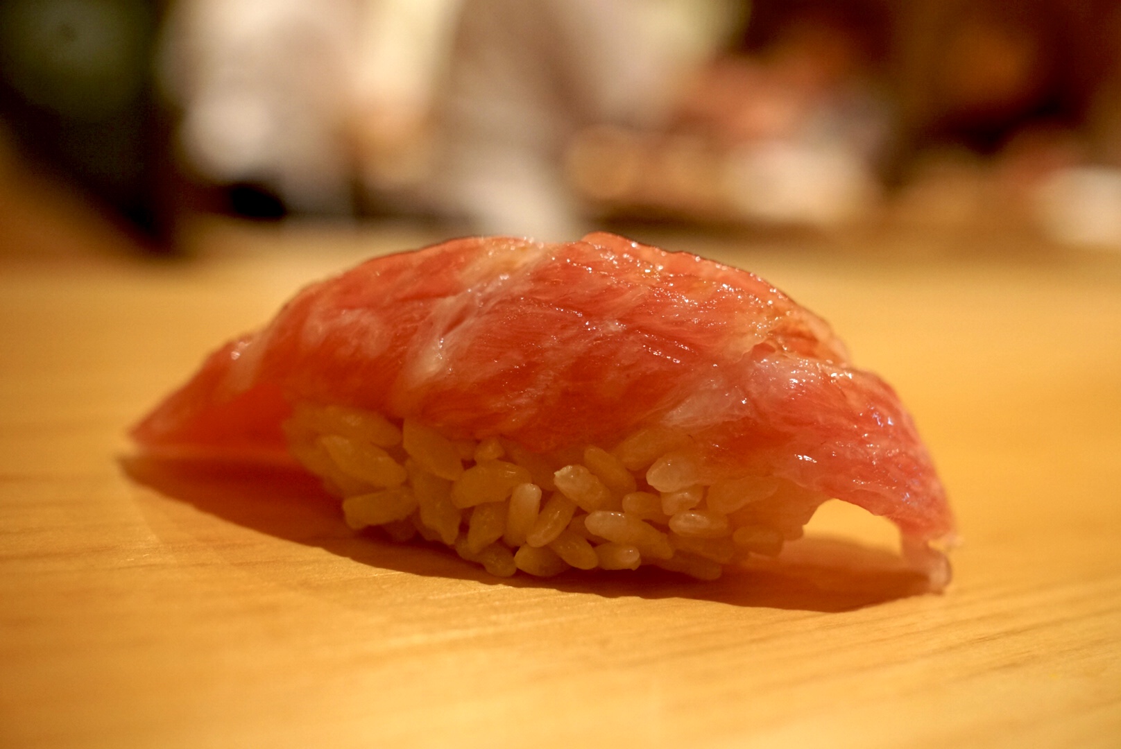 福岡で江戸前鮨を味わえる貴重な店「●●●」で味わうネタは、予想を上回る美味さだった！