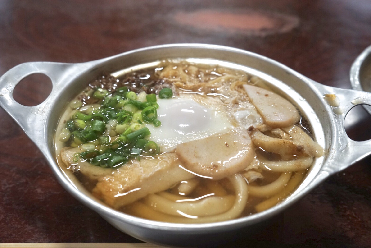 【テリヤキ編集部の週末グルメvol.3】松山の老舗中の老舗鍋焼きうどん！人気も納得な甘くて美味しいうどんです！