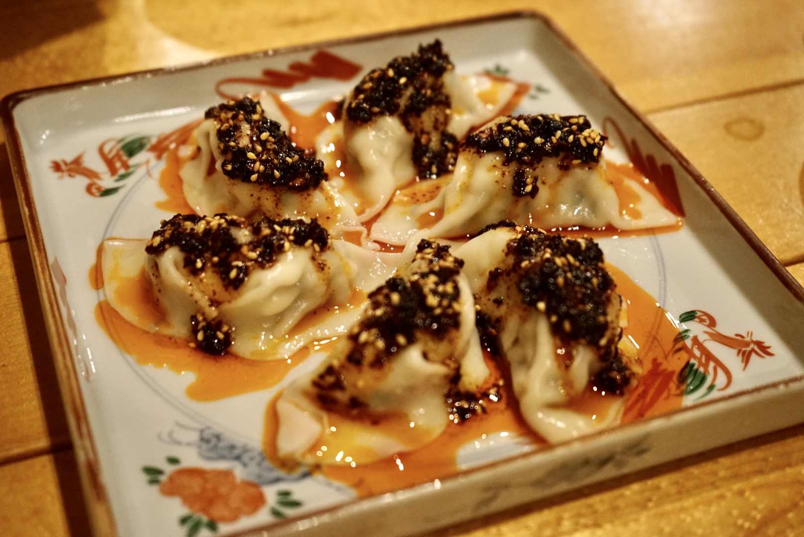 【杉並区グルメ】餃子界でも屈指の予約困難店！バラエティに富んだ絶品餃子を堪能！【餃子坊 ●●●】