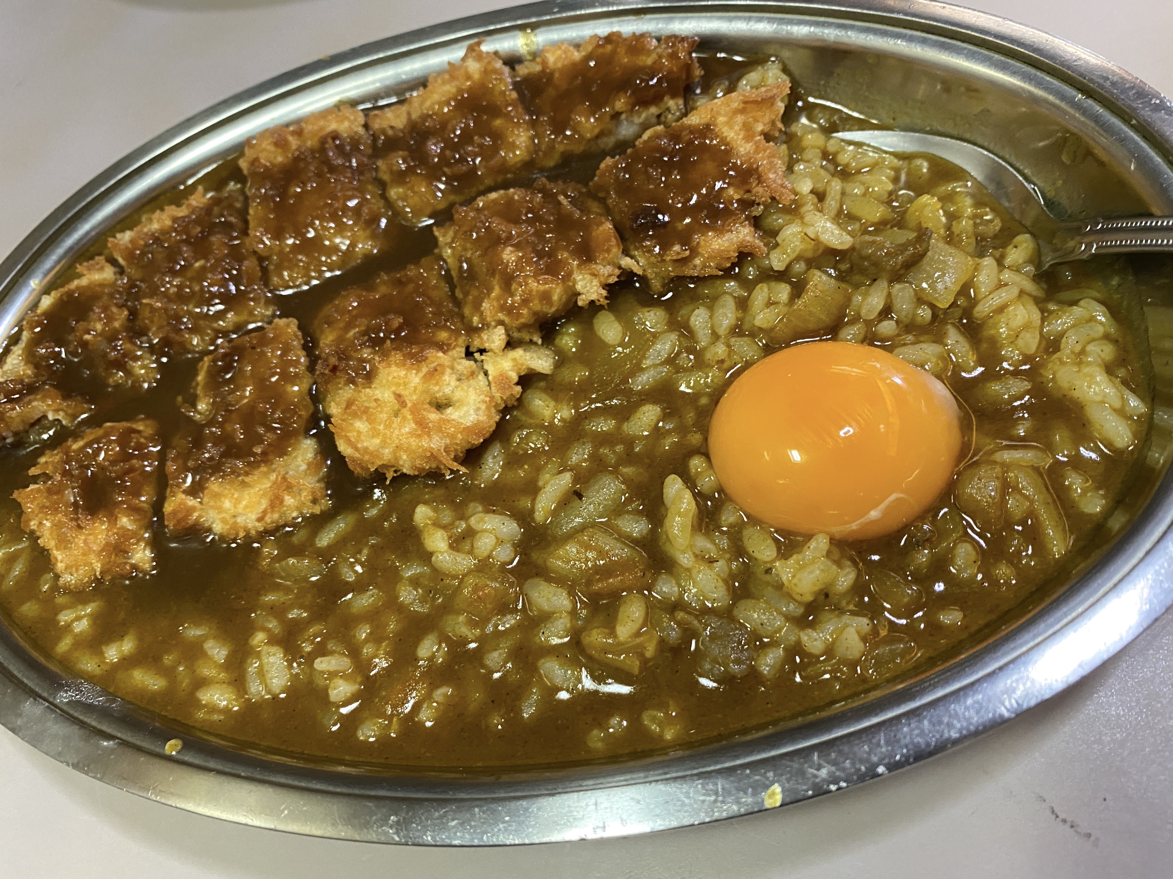 【大阪グルメ】ミナミが誇るディープな雰囲気で食べられる唯一無二の「●●●」【●●●】