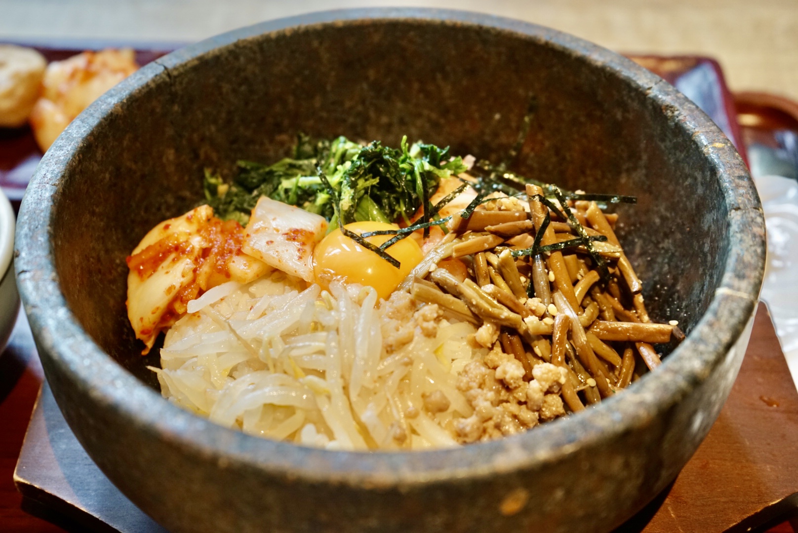 【恵比寿グルメ】まるで韓国王宮！？ゆったりした空間で、絶品韓国料理をいただきます！【●●●】
