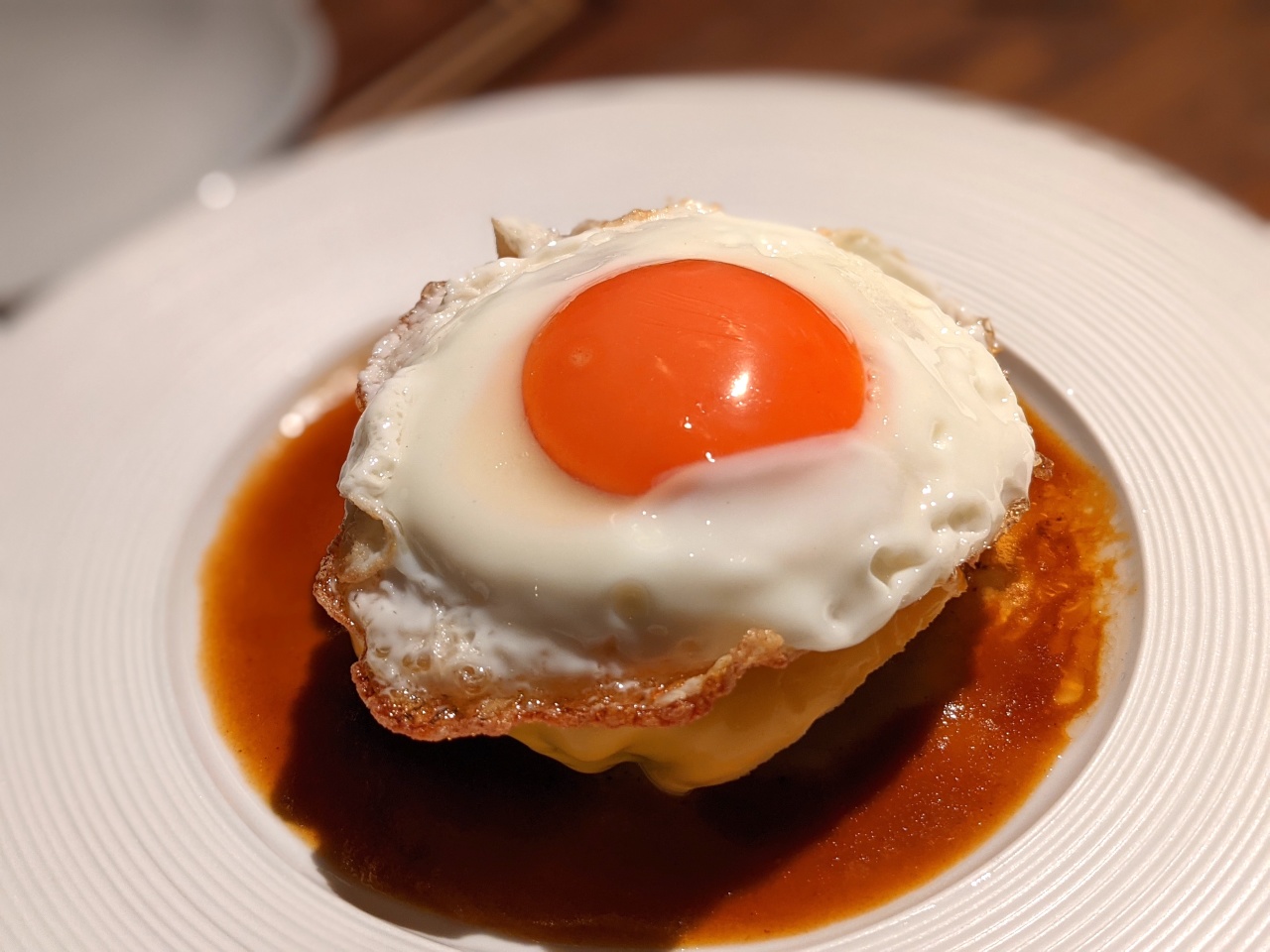 【京都グルメ】ここまで卵尽くしのお店は他にない！祇園にひっそりと佇むエッグバー【●●●】