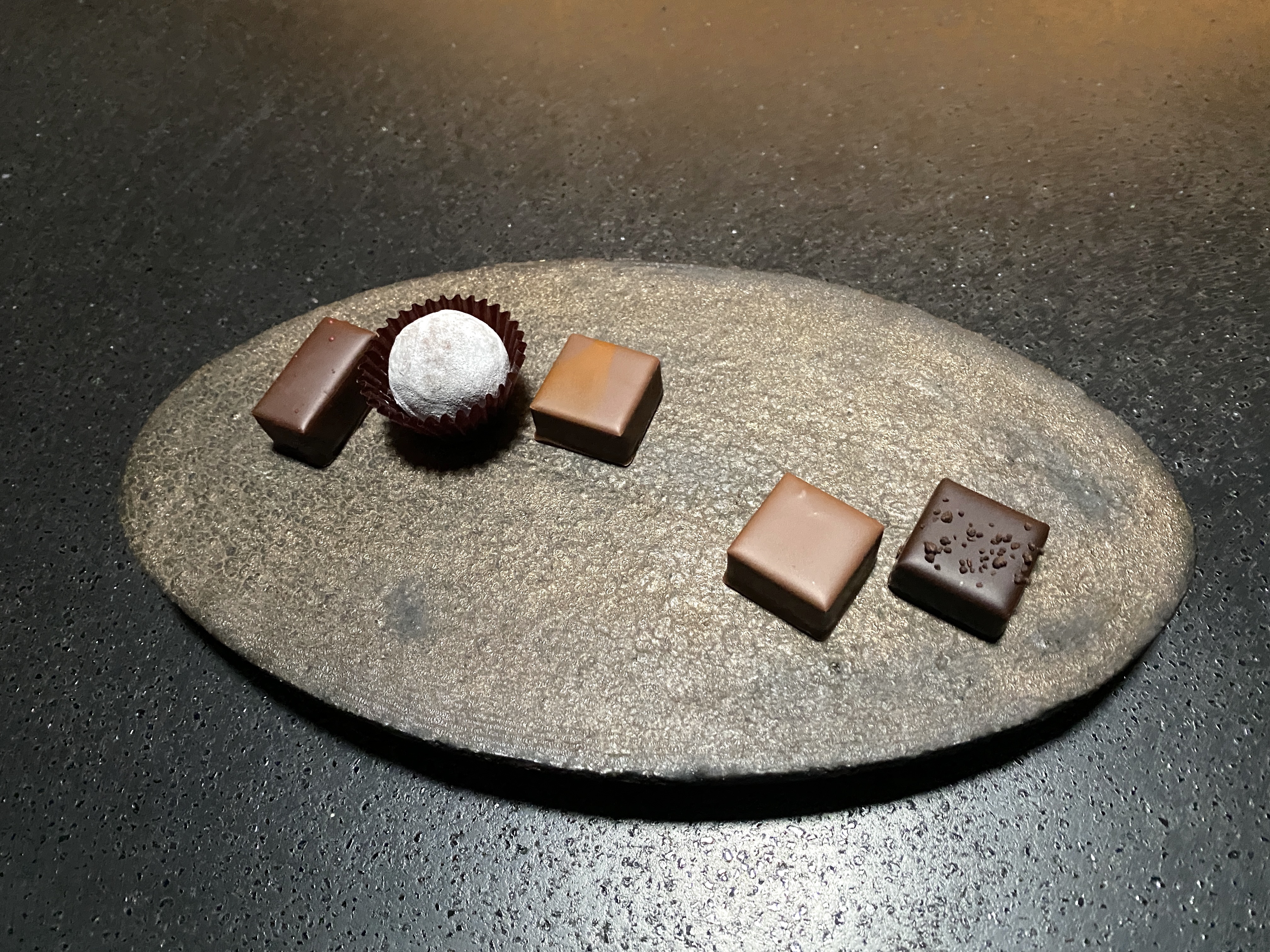 【兵庫グルメ】夢のスイーツタウン！甘いもの好きには堪らない！【●●●】