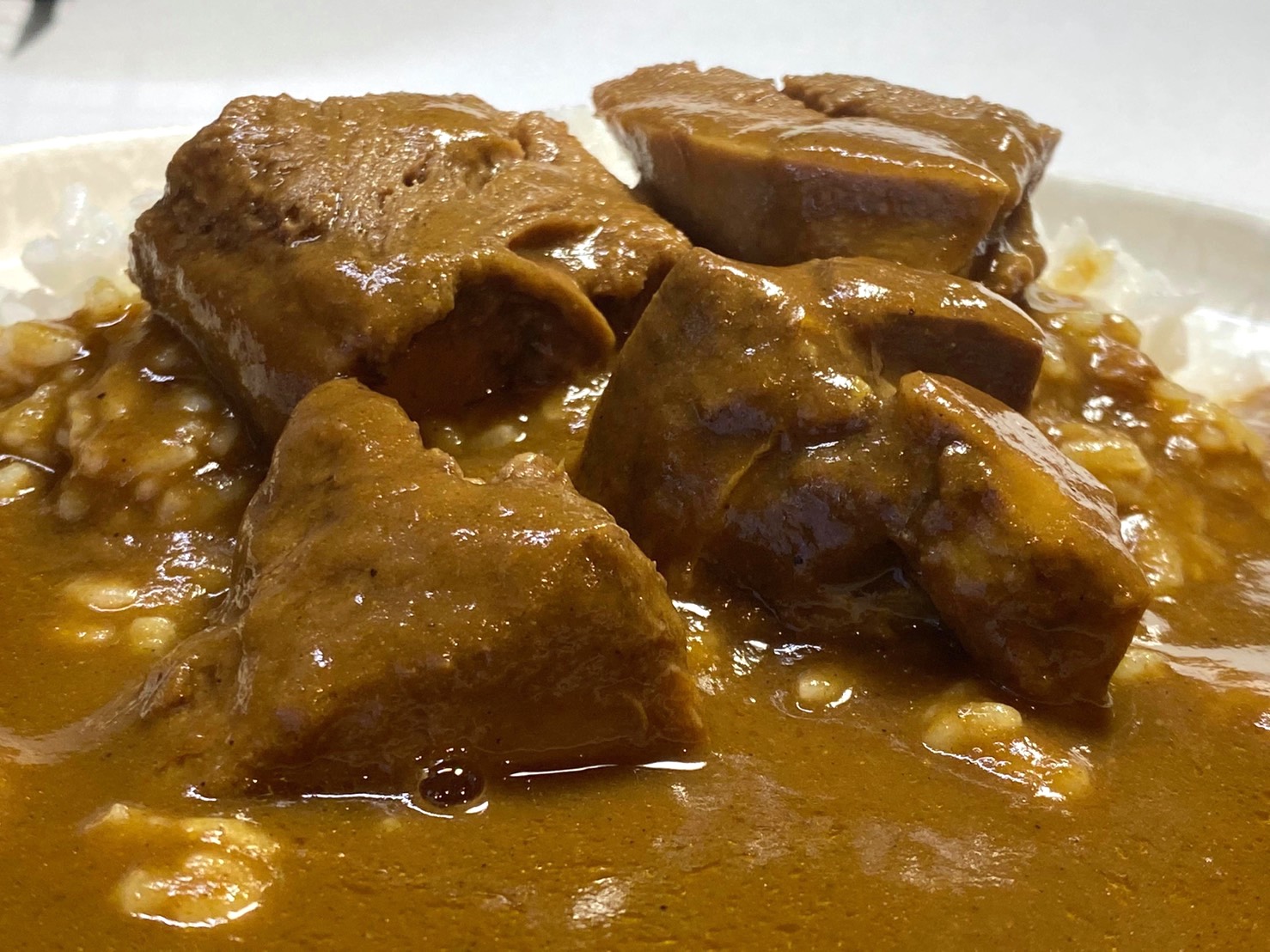 六本木の●●●でカレー屋をします！イートイン限定の「牛タンカレー」も復活！