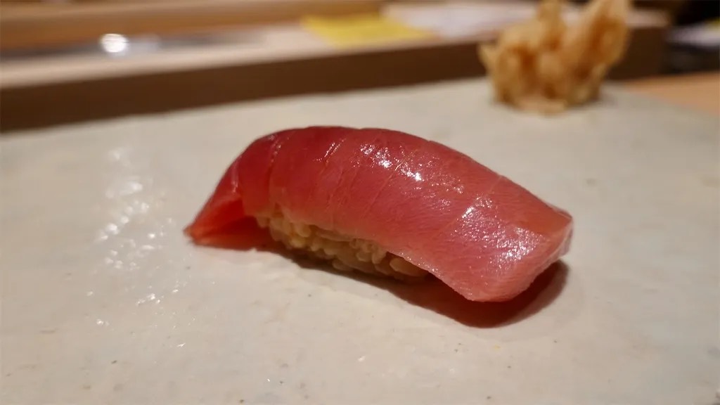 【TERIYAKI Booking】伝統と革新が融合！「●●●」で極上の寿司体験を！