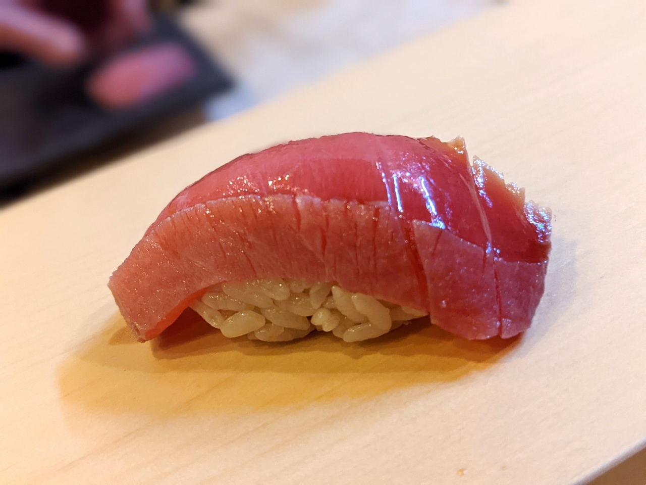 秋田県随一のセンスとコストパフォーマンスを誇る驚愕の鮨店「●●●」の魅力