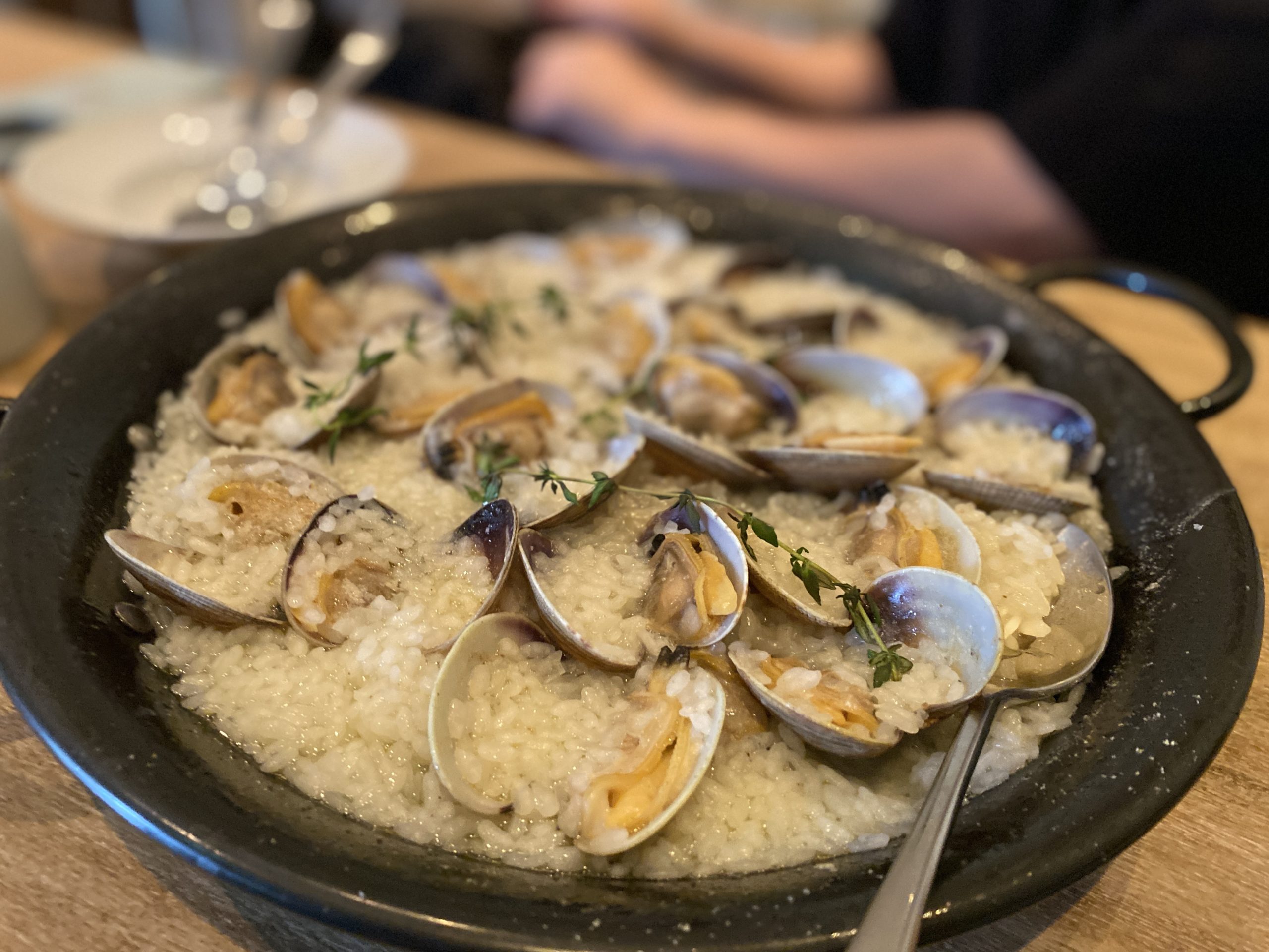 【TERIYAKI美食倶楽部ランチ】エルブジで修行された山田シェフによる渾身の一品を味わえる「BCN groc」