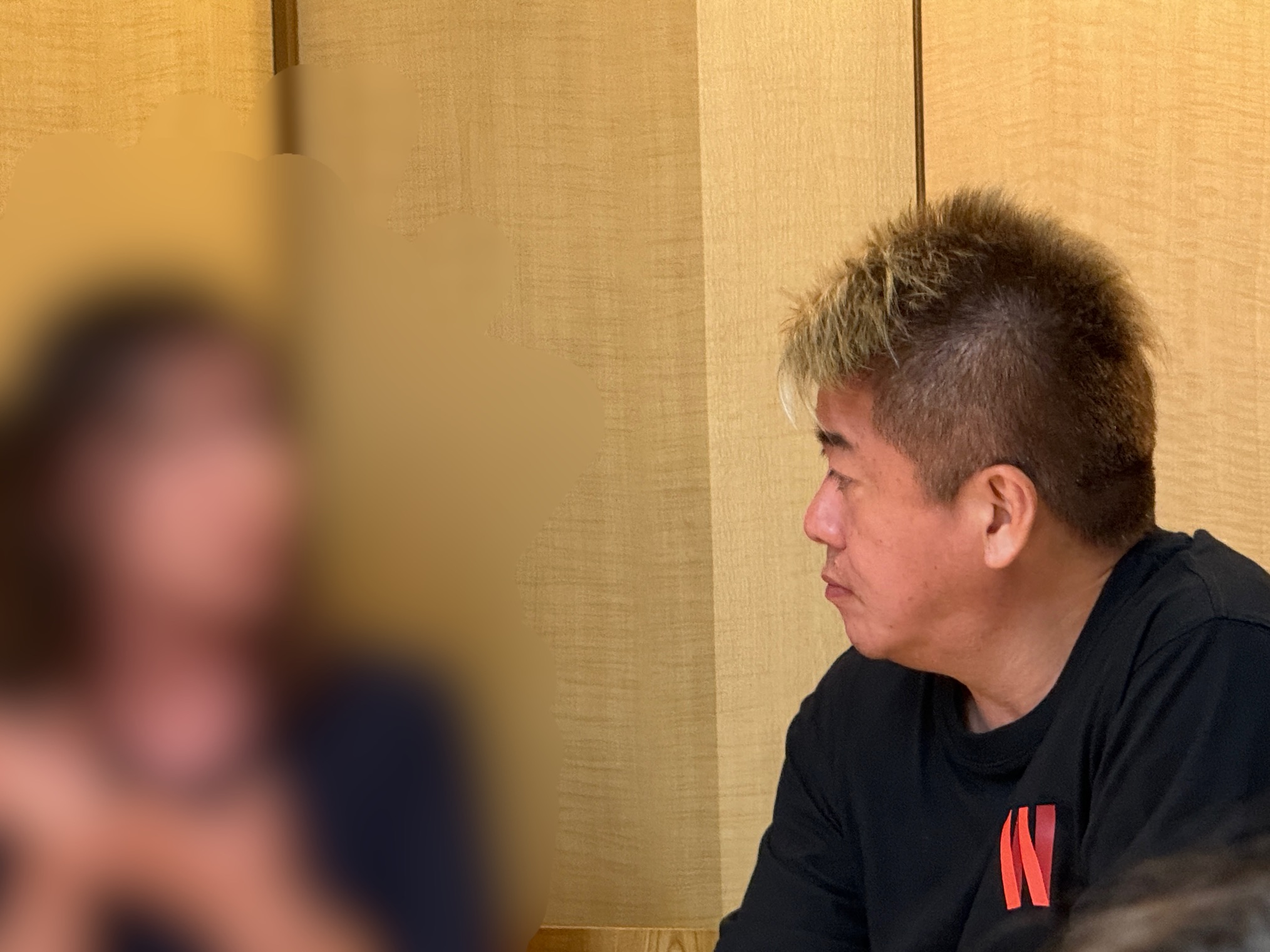 堀江貴文とカウンターで高級寿司をいただく！ 第112回プレミアム鮨会『●●●』