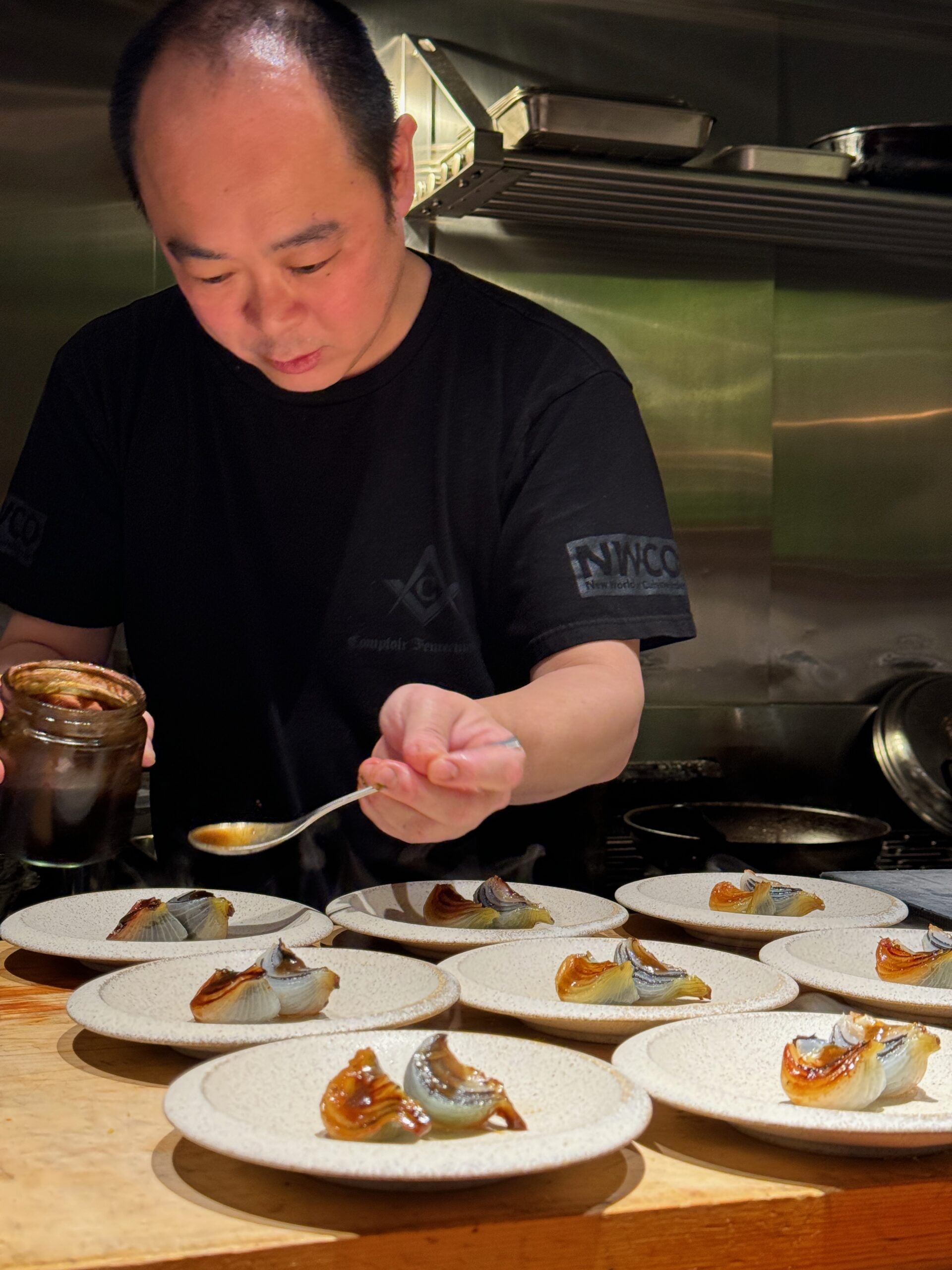 見た目からは想像もつかない味わい！「●●●」のシェフ佐藤歩さんが生み出す独創的な料理の数々