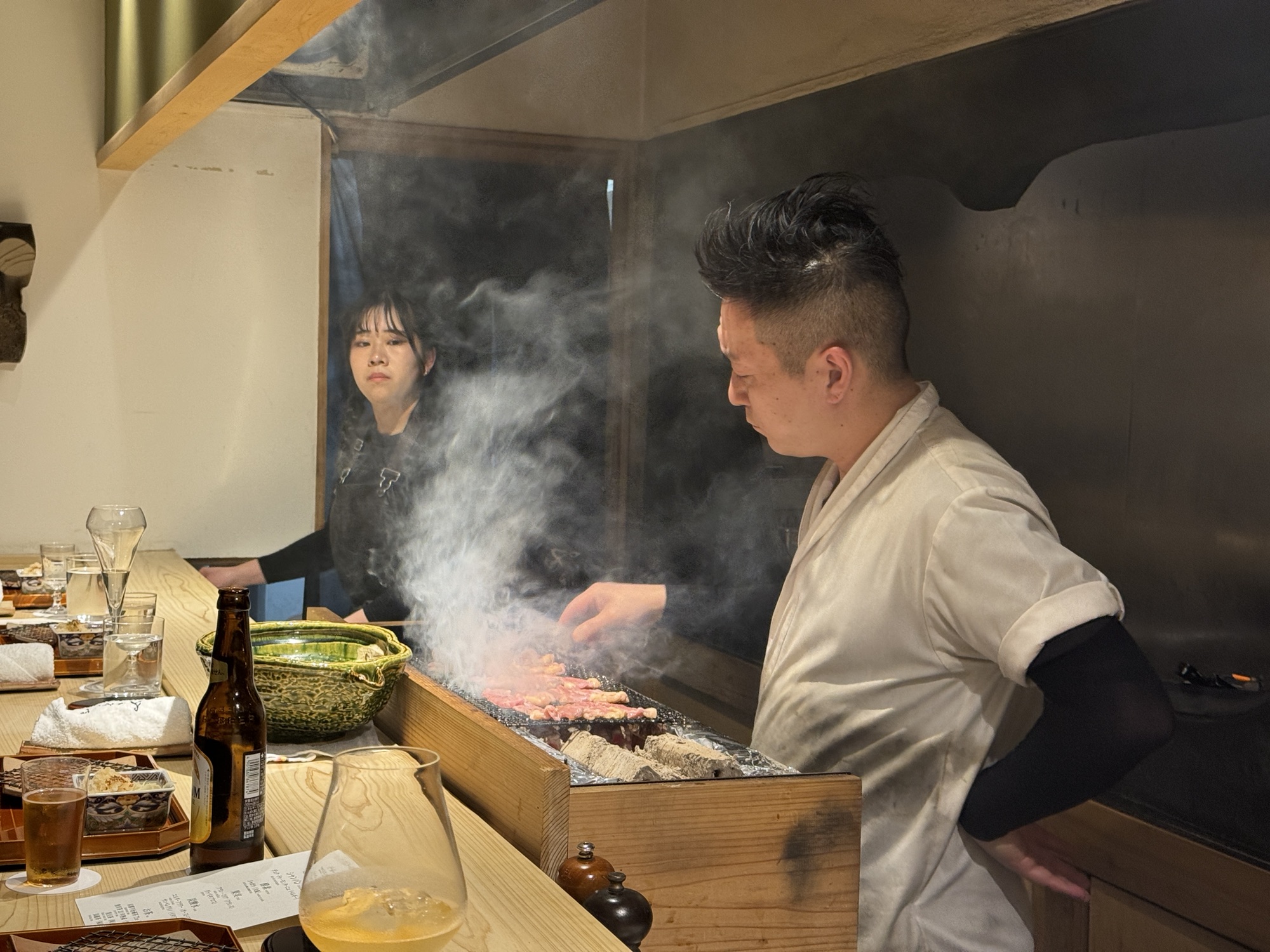 地鶏を使用した焼鳥と鶏料理が味わえる「●●●」！常に新しい驚きと美味しさを提供