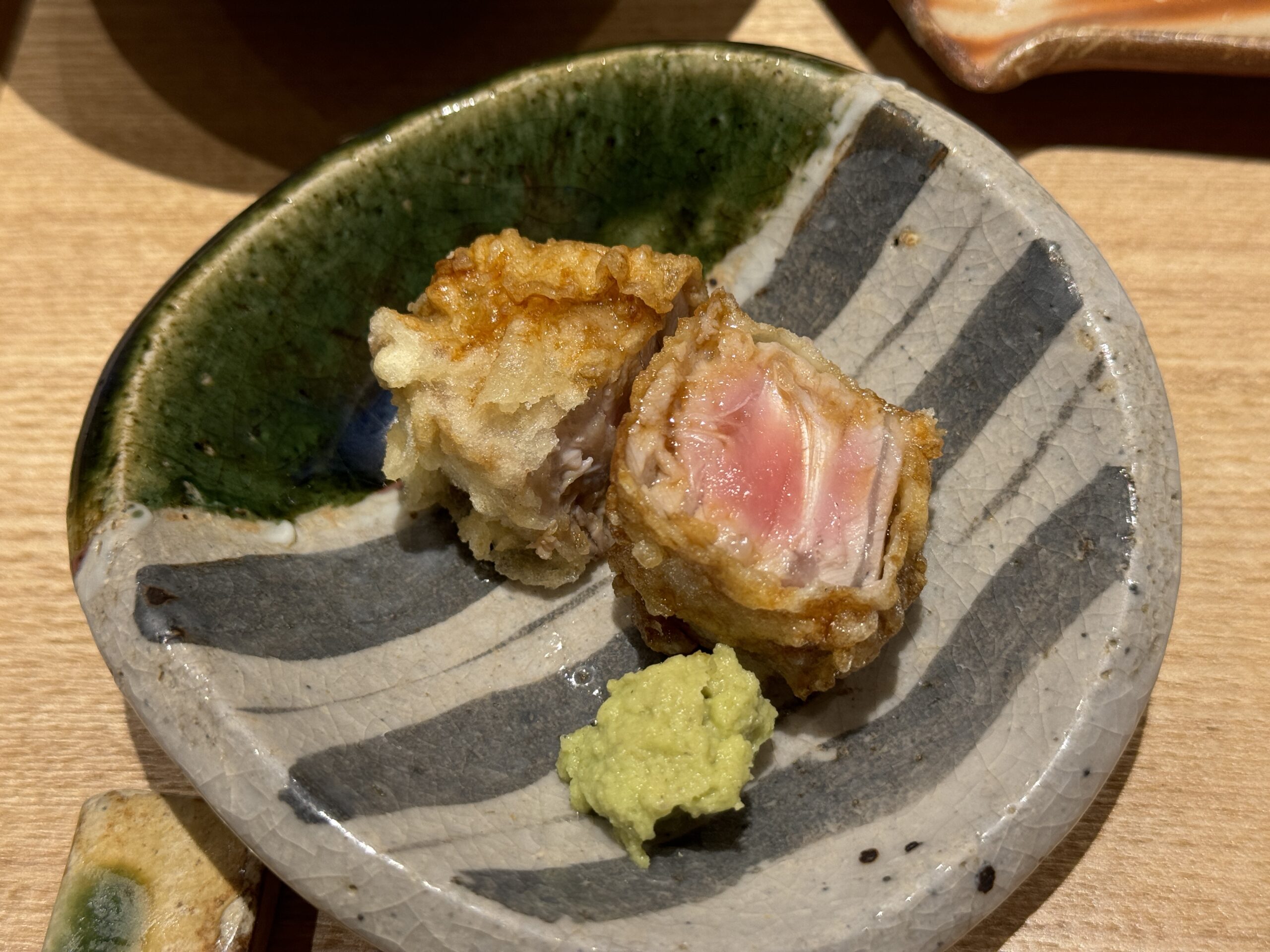 東京人形町の「●●●」は、静岡県産の新鮮な野菜や魚介類を使った天ぷらと絶品そばが自慢の名店！